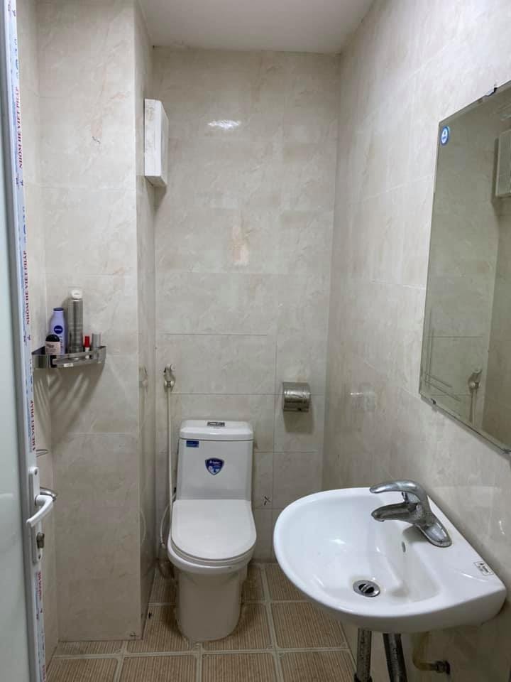 Nhà 5 tầng Yên Lãng Quận Đống Đa Hà Nội kinh doanh vô đối