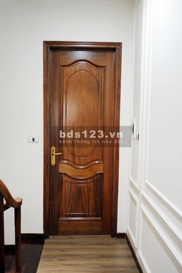 Nhỉnh 7 tỷ nhà đẹp khu Vip Cầu giấy, dt 57m2, 5 tầng, nhà mới đẹp long lanh