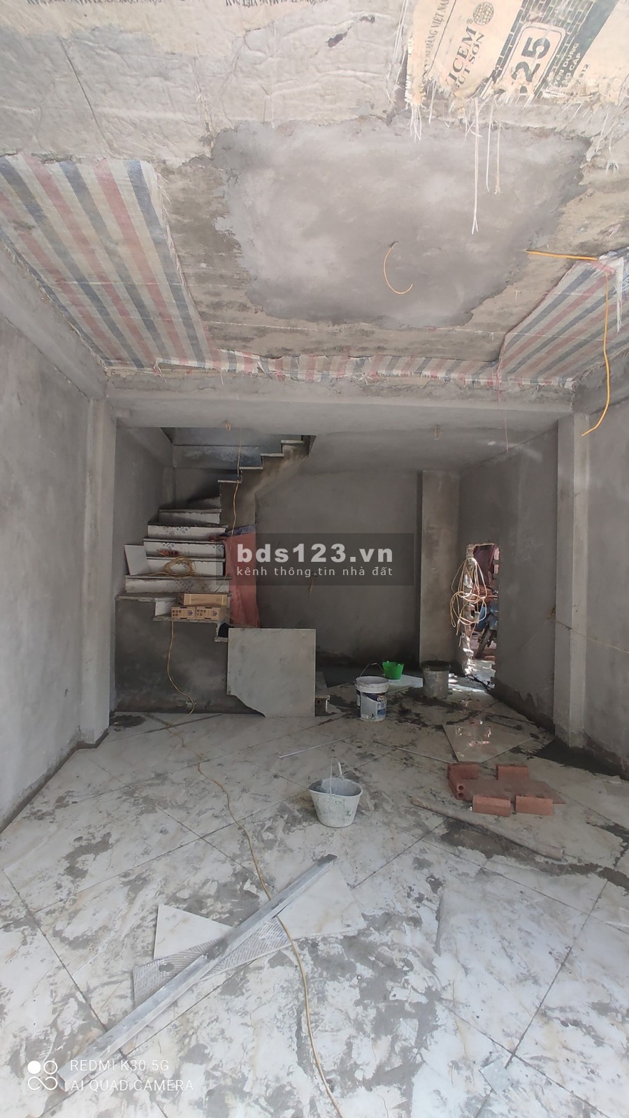 Bán nhà Ngọc Thuỷ mới giá tốt nhất thị trường, dt 35m2, 5 tầng, mặt tiền 5m, giá 2,2 tỷ
