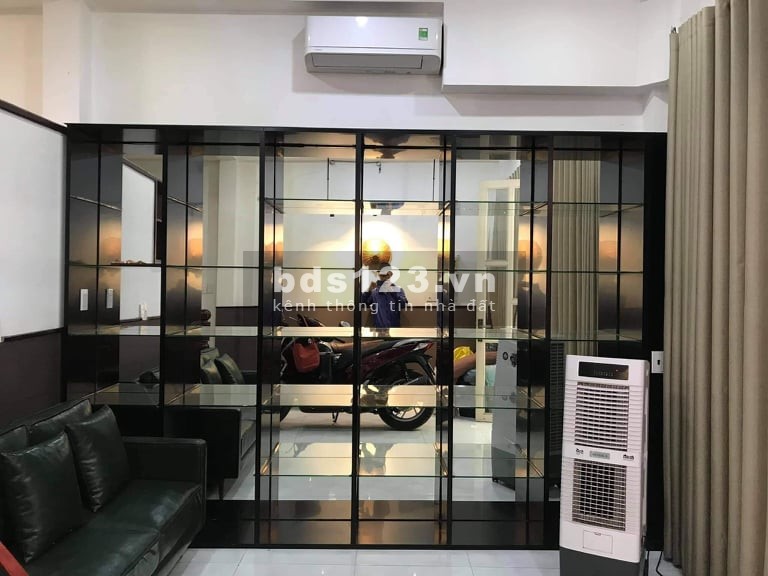 Nhà Ba Tháng Hai Q10 siêu mới HXH, dtsd 32m2 giá bán chỉ 5tỷ3.