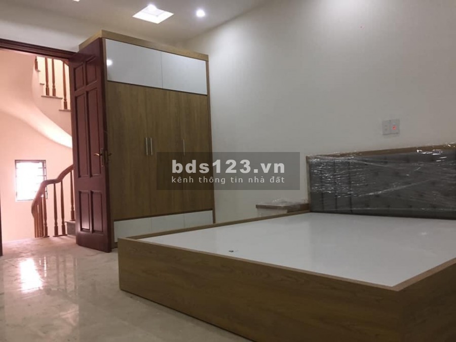 Hàng Hiếm, Dương Nội Quận Hà Đông 4.2 mét mặt Nhỉnh có 2 tỷ có ngay khẩu xịn Hà Đông