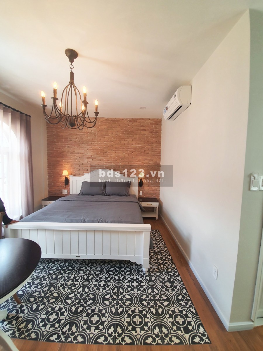 Căn hộ đầy đủ nội thất cho thuê, mặt tiền đường giá mềm KDC Nam Long Quận 7