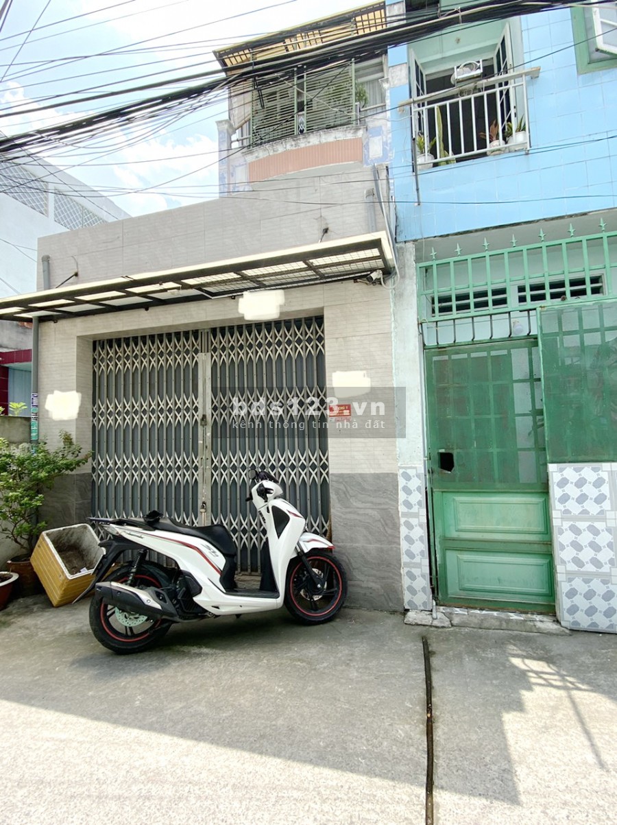 Nhà (4*21.7m/2 tầng) hẻm 373 Bùi Minh Trực phường 6 Quận 8