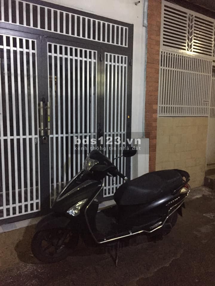 Bán nhà hẻm xe hơi đường Pasteur Phường 8 Quận 3