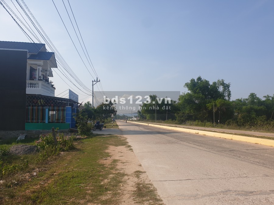 Bán đất mặt tiền đường bắc nam, huyện phù cát, bình định. Tiện làm kho xưởng