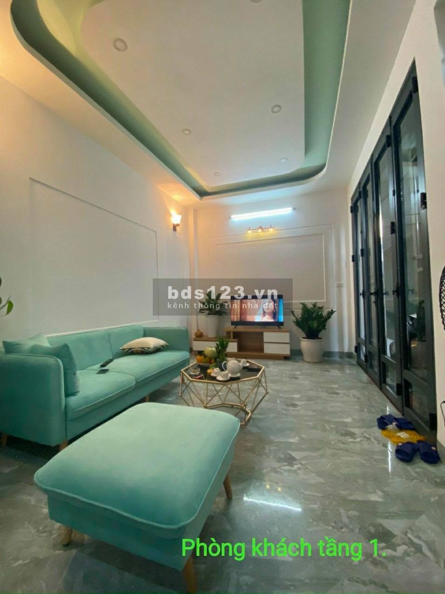 Nhà 5 tầng ngõ 306 Xuân Đỉnh đủ nội thất, ô tô qua nhà, 45m2 Giá 3.2 tỷ