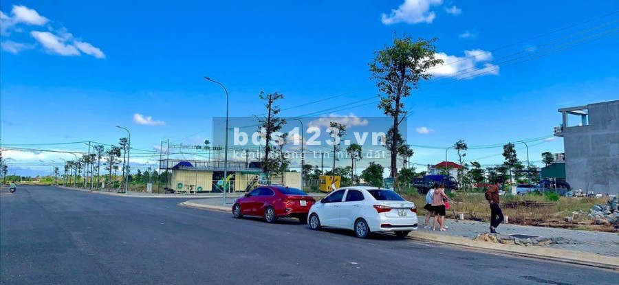 Bán đất đường Phạm Văn Đồng (DT624), giá đầu tư, sổ đỏ sẵn,gần TT chợ chùa