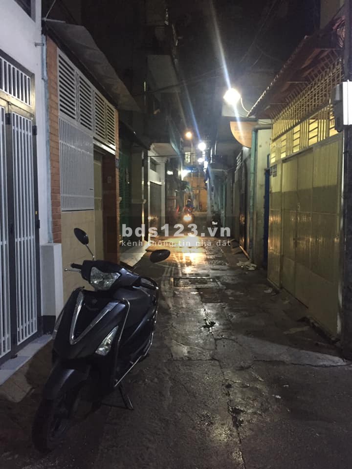 Bán nhà hẻm xe hơi đường Pasteur Phường 8 Quận 3