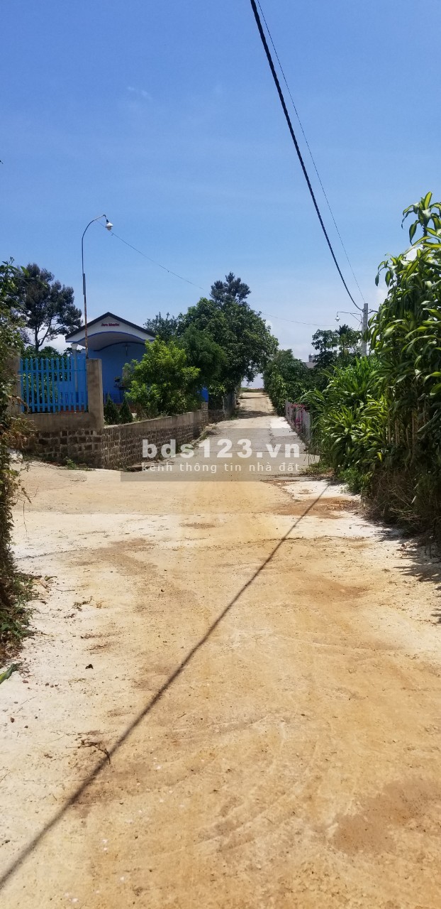 Cần tiền đi nước ngoài bán đất đường Phan Đình Phùng 14x21 giá 260tr/m