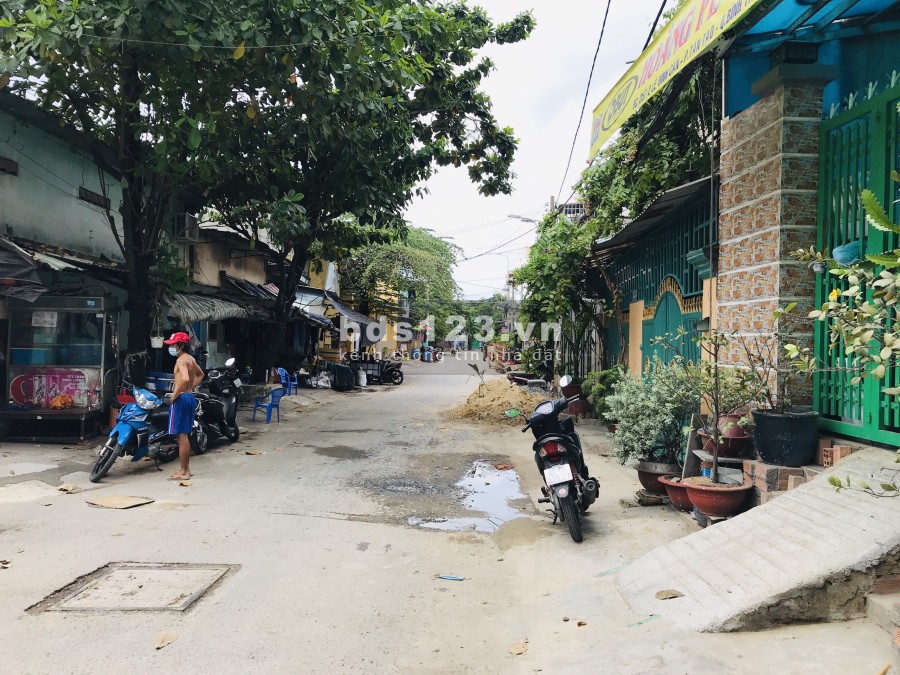 Bán đất đường Lê Đình Cẩn Tân Bình 108m2 góc 2 Mặt tiền Ngộp Ngân hàng cần Thanh Lý Gấp LH: 0907016378 Mr.Thông