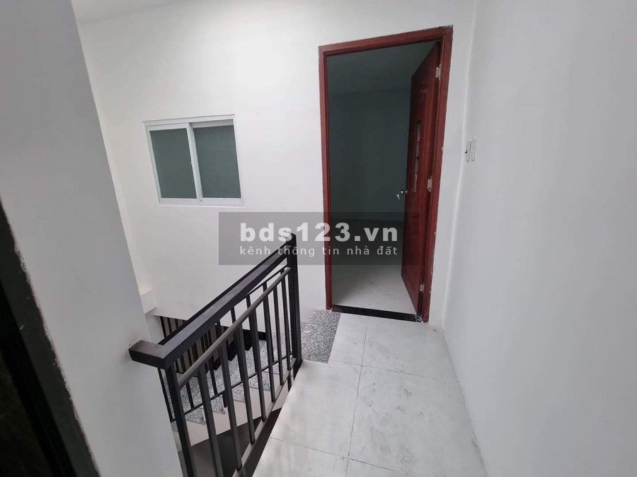 Chỉ 5.5 tỷ, trung tâm Quận 1 đường Võ Văn Kiệt phường Cầu Kho dt 34m2 sát mặt tiền