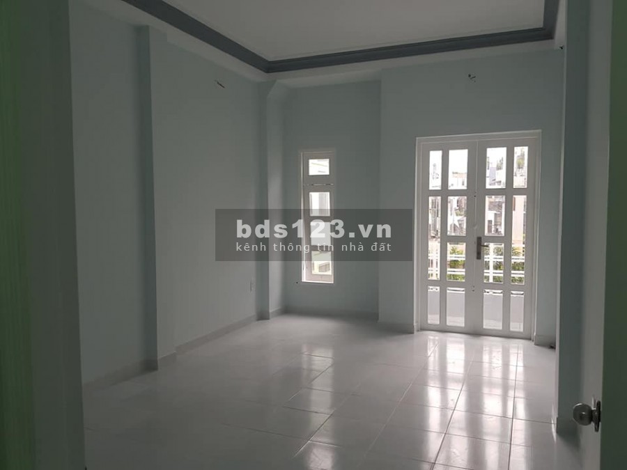 Nhà rộng đẹp vào ở ngay, hẻm xe hơi, dt 55m2, 4 tầng, 5 pn, khu Phạm Văn Hai, giá 8.9 tỷ