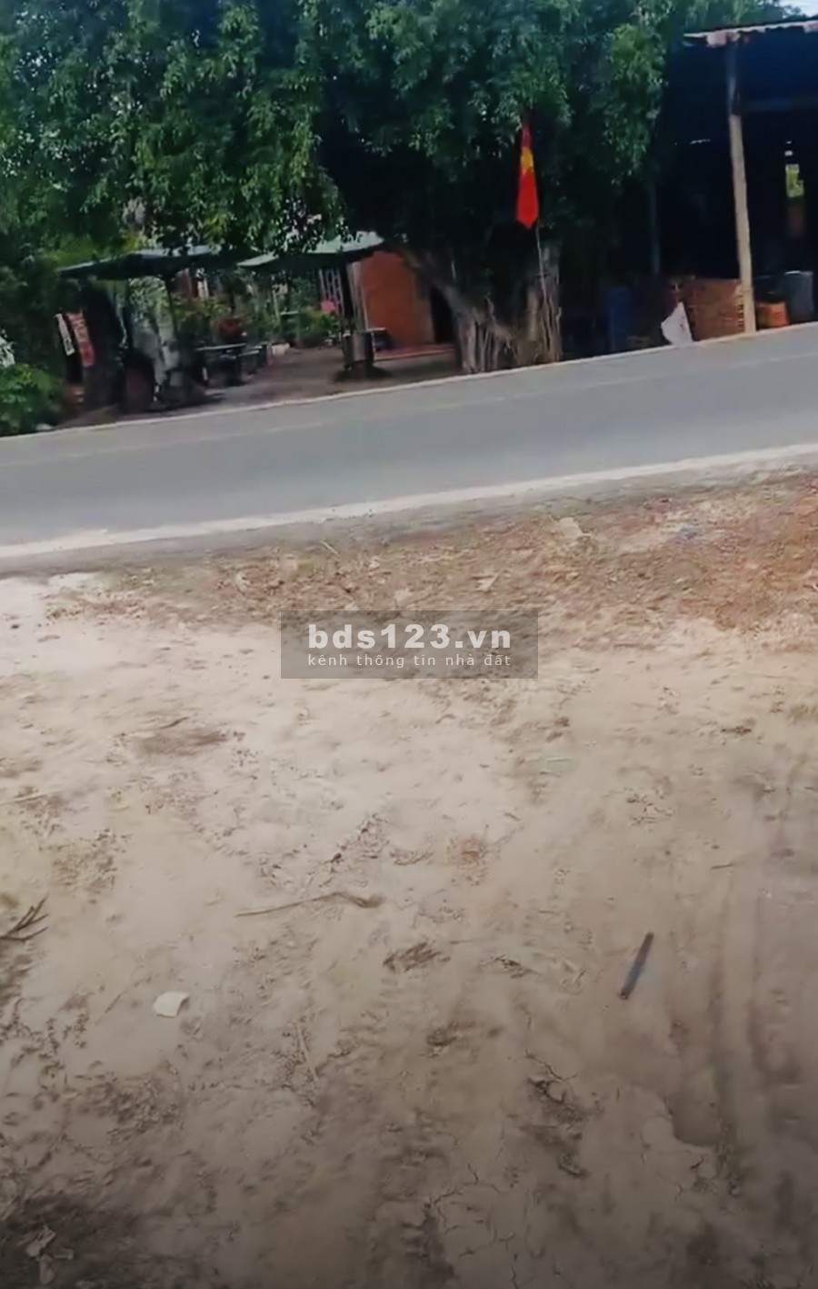 Chính chủ cần bán gấp đất mặt tiền đường Hương Lộ 2 ngay xã An Tịnh, Trảng Bàng, tỉnh Tây Ninh