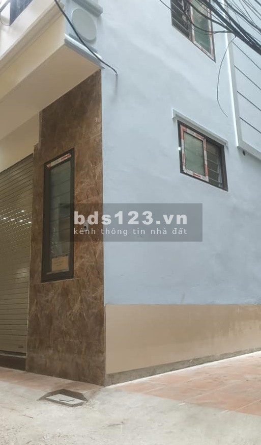 40M phố, lô góc mặt tiền siêu rộng, Hoàng Quốc Việt 50m2x5t, giá 5.75 tỷ T.Phương: 0941111357