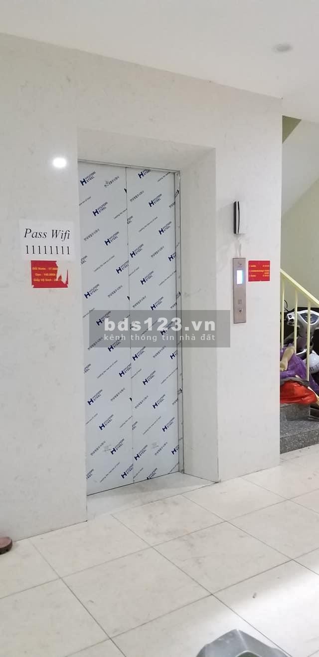 Bán chung cư mini 6 tầng thang máy, tổng 18 phòng khép kín hiệu suất cho thuê cực tốt, giá 100 triệu/m2, trung tâm Đống Đa