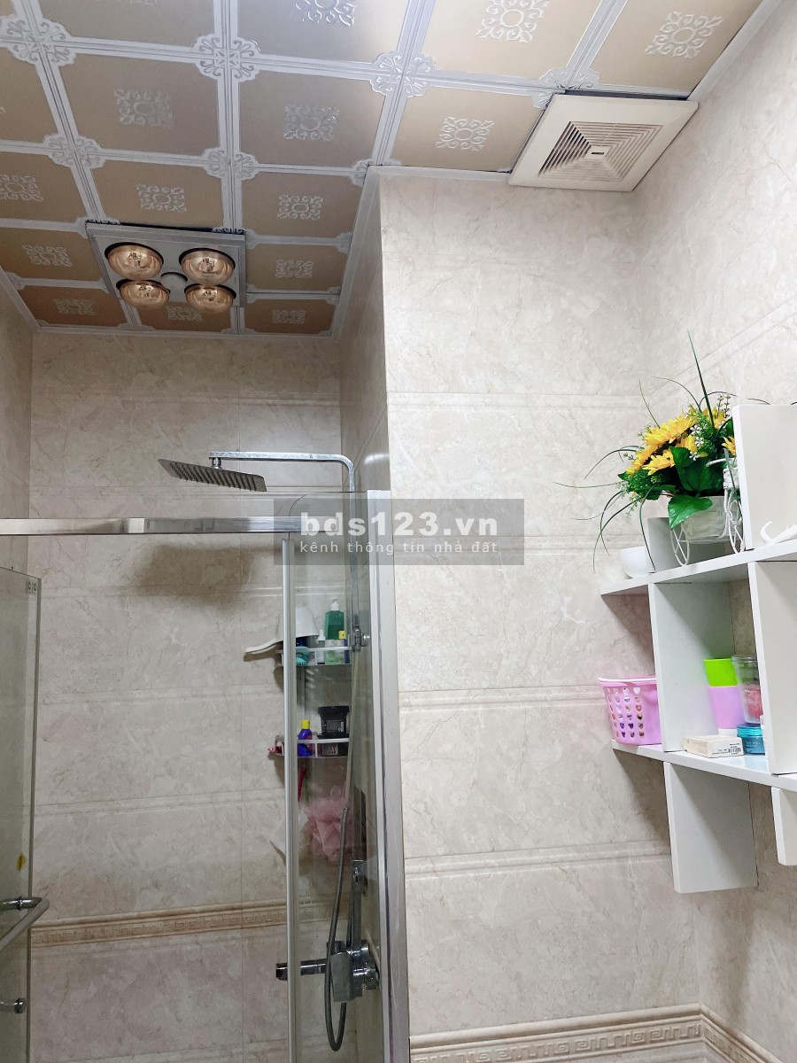 Cần bán gấp căn góc tòa CT2C khu ĐTM nghĩa đô, ngõ 106 Hoàng Quốc Việt