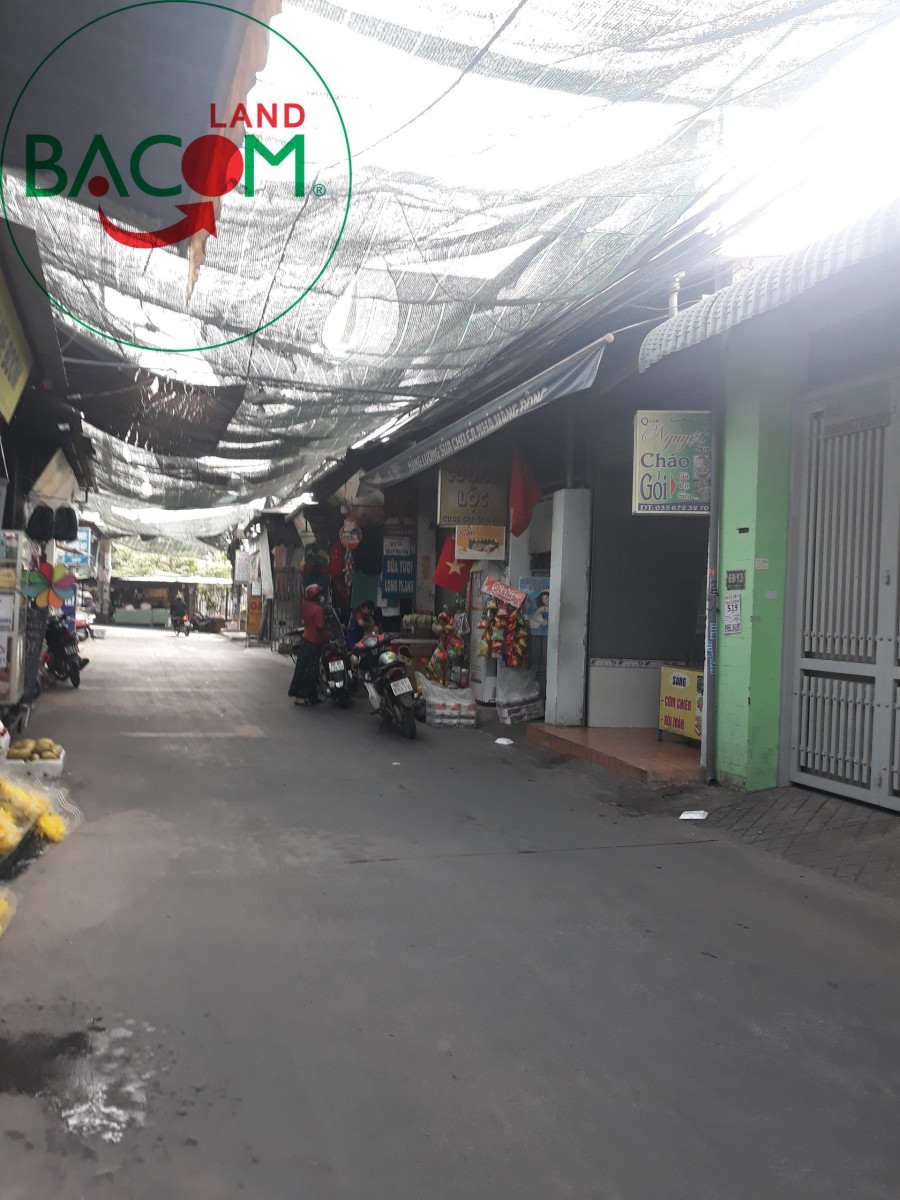 Nhà 1 trệt 2 lầu MẶT TIỀN chợ nhỏ Tân Hiệp 165m2 nở hậu SHR thổ cư 100%, buôn bán kinh doanh tốt