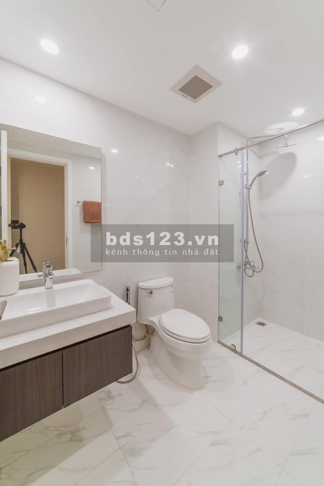 Cho thuê căn hộ 2PN chung cư Imperia Sky Garden Minh Khai full đồ đẹp