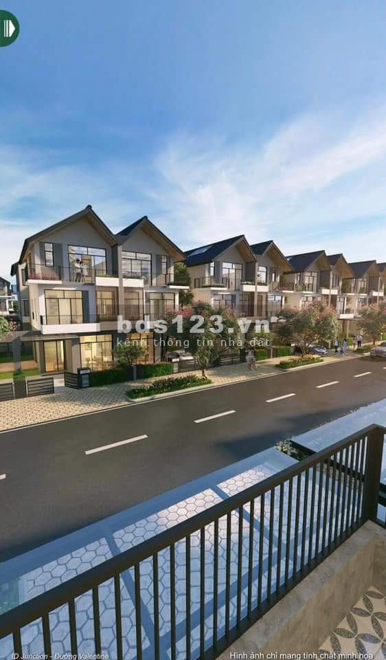 Biệt thư xây sẵn 1 trệt, 2 lầu ở thị trấn Long Thành, cách Hồ Chí Minh 20 phút