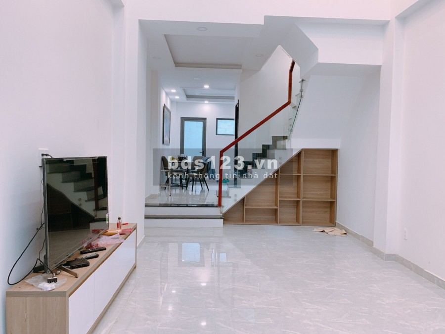 Nhà tiện mở công ty, kinh doanh, cho thuê đường Hồ Thị Kỷ giá 7,5 tỷ