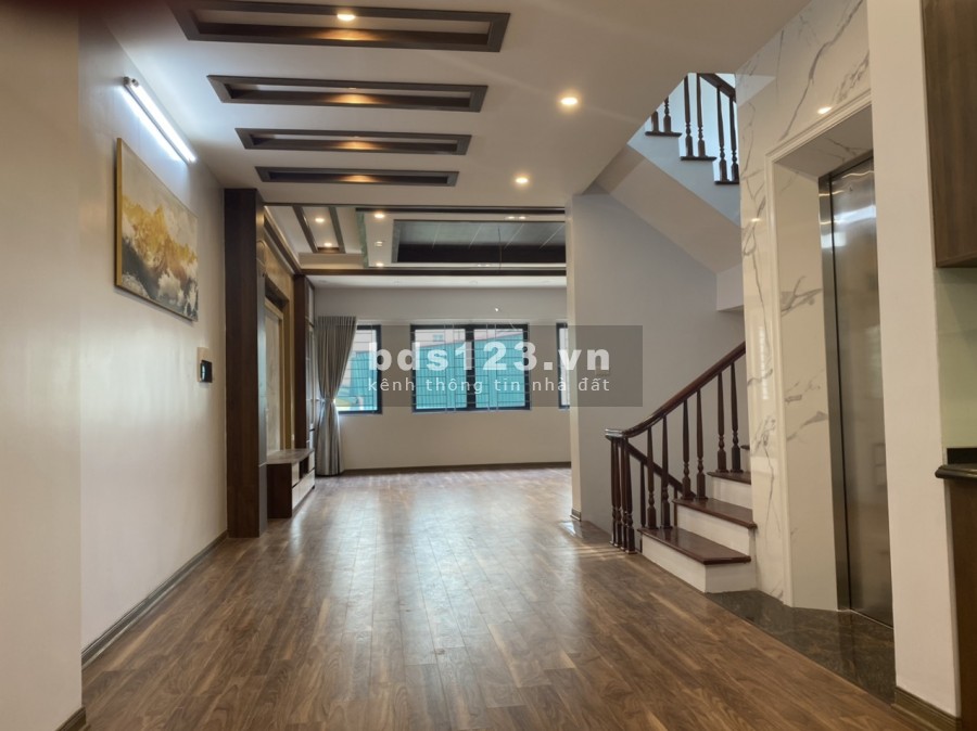 Bán nhà liền kề Đền Lừ kinh doanh ô tô tránh dt 70m2 6 tầng