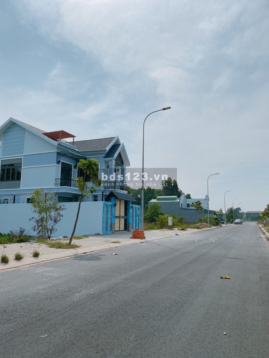 Em bán đất thổ cư gần Bệnh viện chợ rẫy 2, có sổ hồng riêng