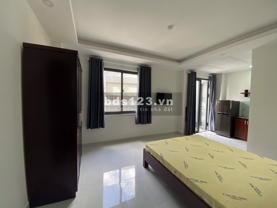 Cho thuê căn hộ mini có ban công Quận Tân Bình gần sân bay