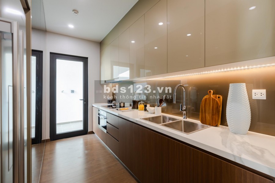 Chính chủ nhượng lại căn hộ cao cấp 2 PN trung tâm Mỹ Đình , chiết khấu 13%