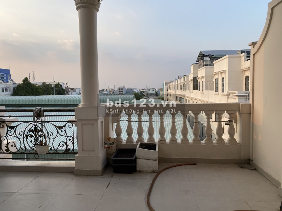 Cho thuê căn hộ studio đủ đồ 45m2-70m2 trong nhà phố Cityland ban công rộng