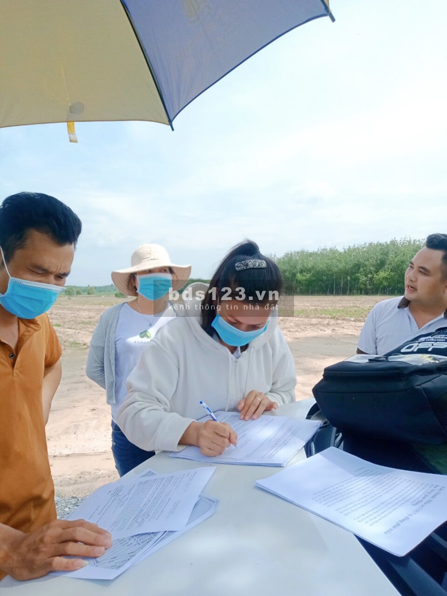 Bán nhanh 1000m2 đất trung tâm thành phố, giá ưu đãi trong ngày chỉ hơn 200 triệu
