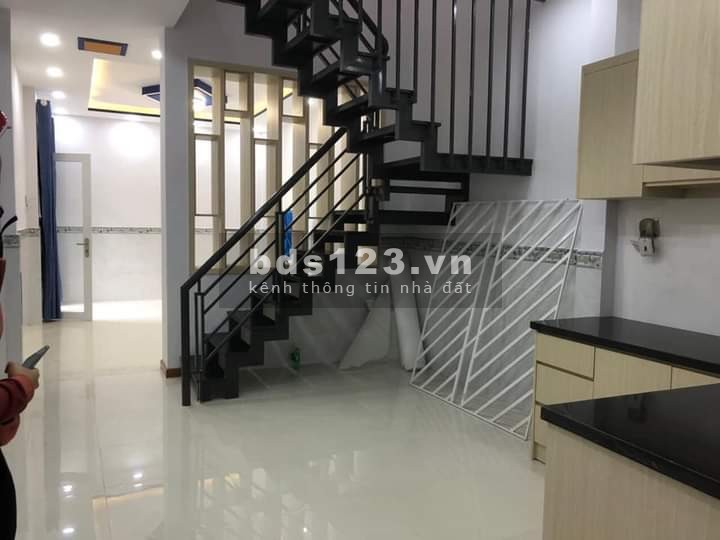 Bán nhà 1/ Lê Trọng Tấn, 4 x 11, hẻm xe hơi, Tân Phú, giá chỉ 4 tỷ 1.