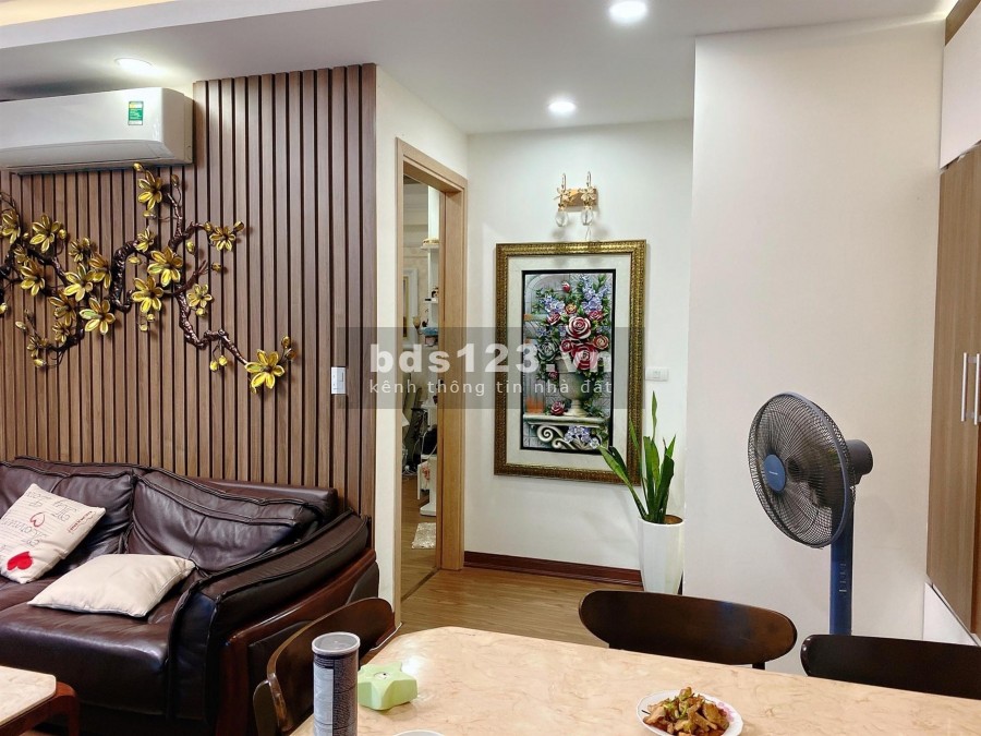 Cho thuê căn hộ chung cư, full nội thất, dt 83.5m2, đủ tiện nghi