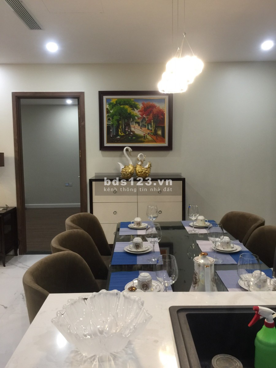 Cần bán nhanh, giá nào cũng bán view sông đẹp, thông thoáng, khu Sunshine City