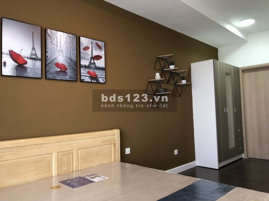 Bán căn hộ chung cư 2PN full nội thất The Sun Avenue diện tích sử dụng 73m2 sổ sẵn
