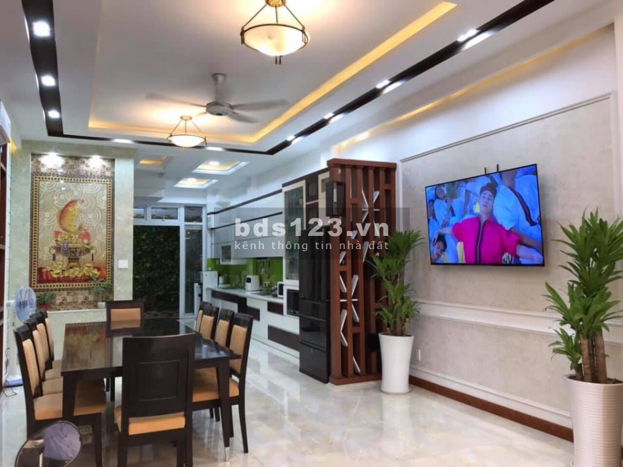 Bán nhà đẹp 5 tầng khu thượng lưu sinh sống, tập trung văn phòng Building, Thẩm Mỹ Viện
