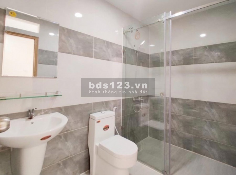 Hẻm xe tải nhà bao đẹp, giá chỉ 4.9 tỷ, dt 50m2, Điện Biên Phủ, phường 15, Bình Thạnh