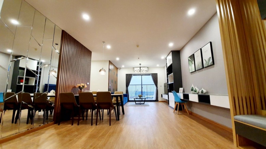Nhận nhà ở ngay - sổ đỏ trao tay, chỉ 2.3x tỷ sở hữu căn hộ 3PN ở Sài Đồng, LH 097 855 1294
