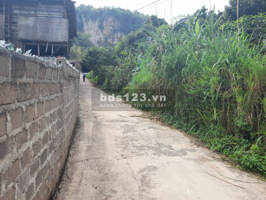Cần bán lô đất thôn Lao Chải giá siêu rẻ 2.3 tỷ, đất thổ cư 70m2