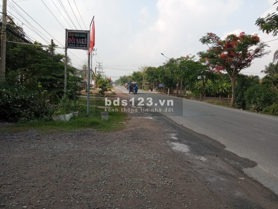 Lô đất 100m2 giá đầu tư cách MT ĐT826 20m, shr/CC