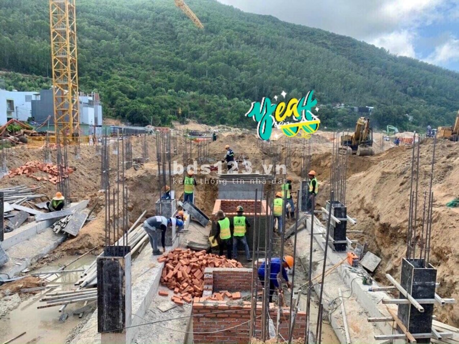 Bán căn hộ sát biển, mặt tiền đường Chế Lan Viên