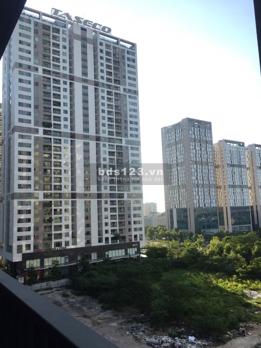 Chuyển sang 3 ngủ tôi bán căn 2 ngủ tại N03T6 ngoại giao đoàn giá 2.8 tỷ hướng Nam ( k qua trung gian)