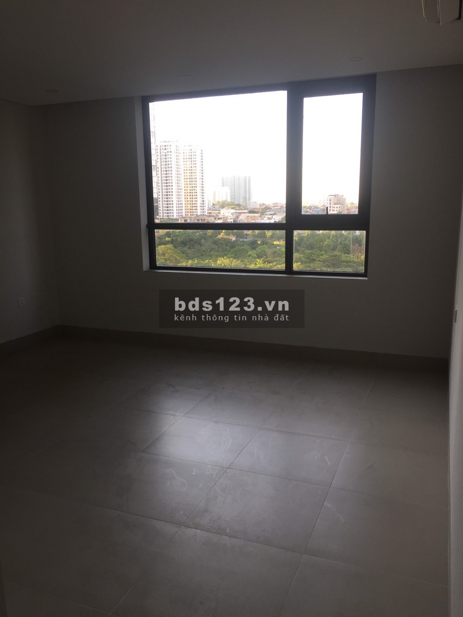 Chuyển sang 3 ngủ tôi bán căn 2 ngủ tại N03T6 ngoại giao đoàn giá 2.8 tỷ hướng Nam ( k qua trung gian)