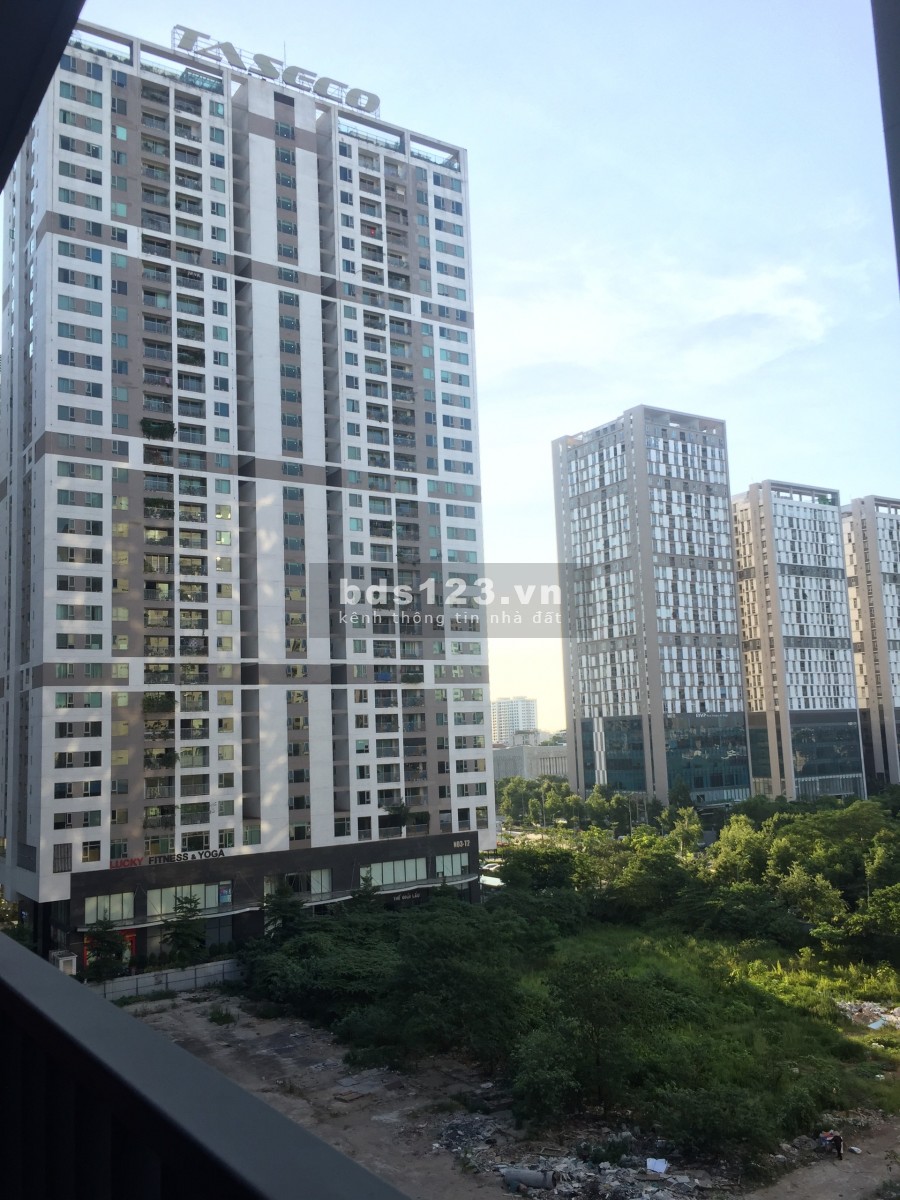 Chuyển sang 3 ngủ tôi bán căn 2 ngủ tại N03T6 ngoại giao đoàn giá 2.8 tỷ hướng Nam ( k qua trung gian)