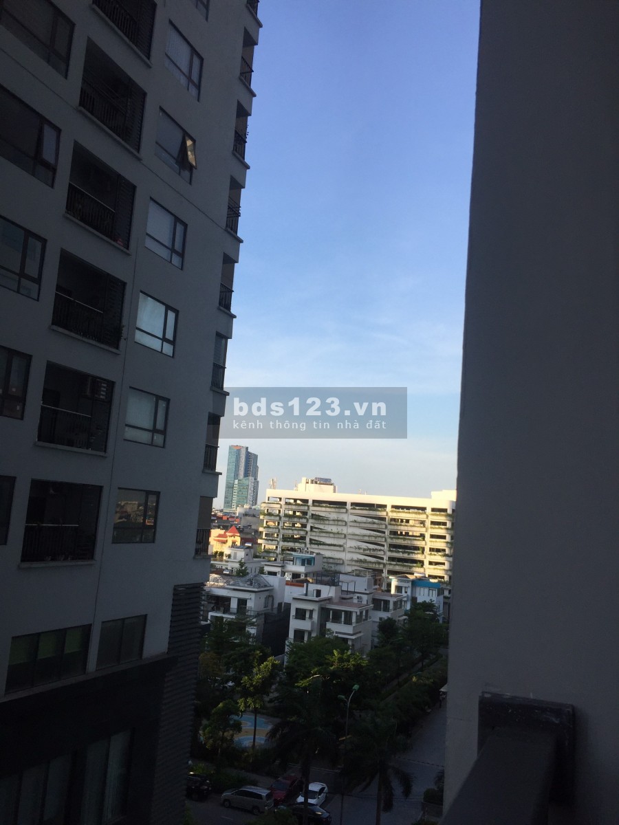 Chuyển sang 3 ngủ tôi bán căn 2 ngủ tại N03T6 ngoại giao đoàn giá 2.8 tỷ hướng Nam ( k qua trung gian)