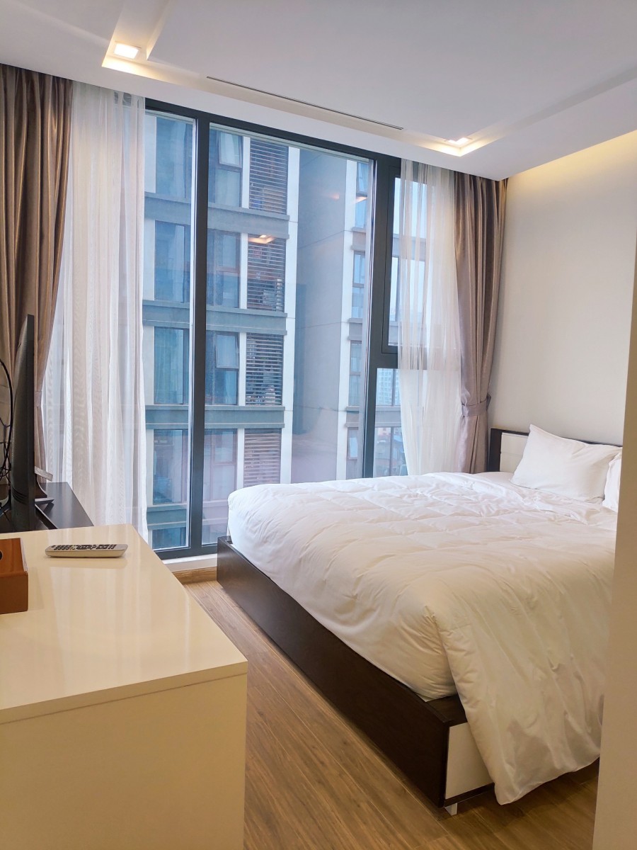 Căn hộ cao cấp cho thuê tại trung tâm Hà Nội, 2 pn, giá 23 triệu/tháng, 3 tivi lớn