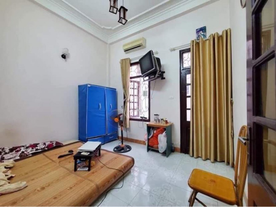 Bán gấp nhà Ngõ 211 Khương Trung 60.7m2 3 tầng Giá thương lượng: 3.55tỷ Thanh Xuân
