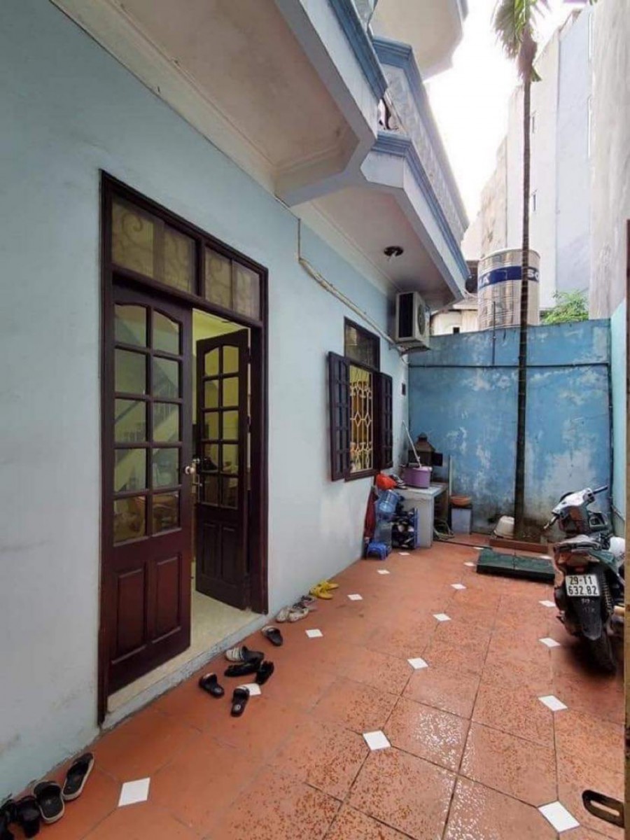 Bán gấp nhà Ngõ 211 Khương Trung 60.7m2 3 tầng Giá thương lượng: 3.55tỷ Thanh Xuân