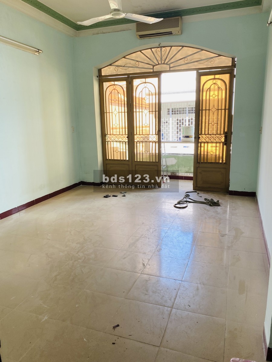 Nhà HXT Nguyễn Văn Thương 4,5x18 – 22tr