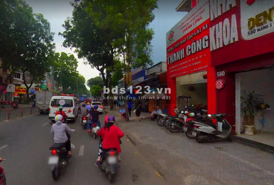 Nhà MTKD 4.3x20M - 3 lầu trống suốt ĐG 3/2 P14 Quận 10. Giá 55 triệu