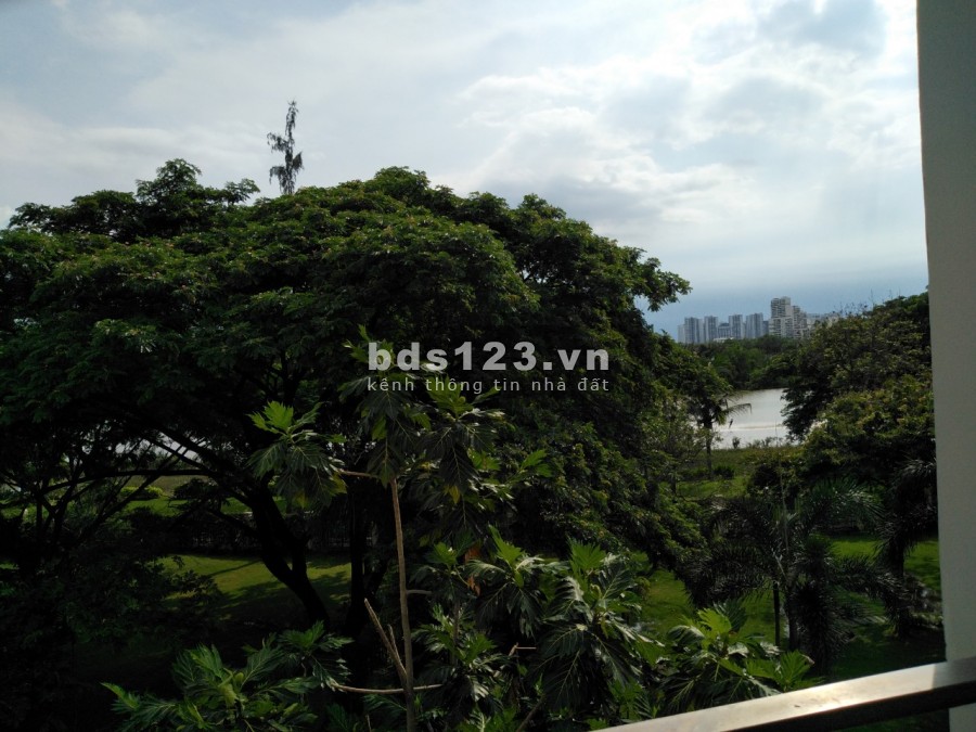 Cần cho thuê căn hộ cao cấp Riverside, PMH Q7. 4PN 3wc. 130m View sông. 0909222831